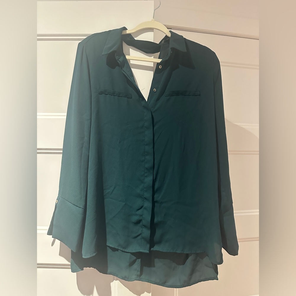 Elegant Green Women's Blouse